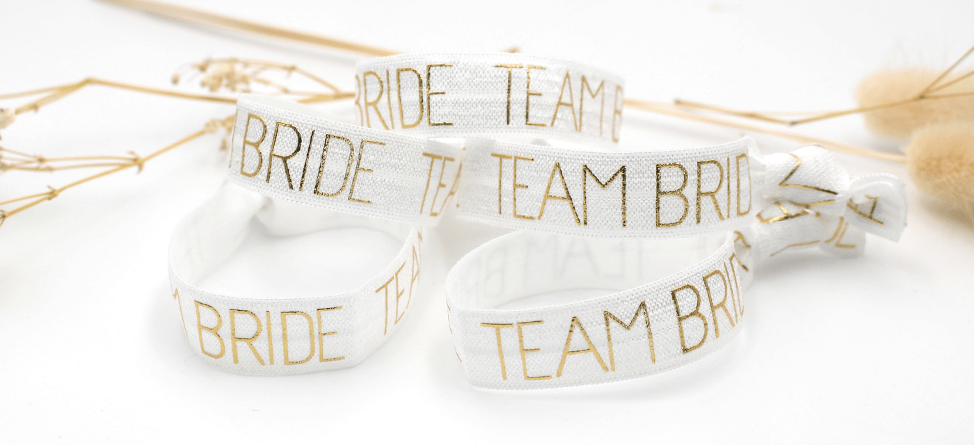 elastische Armbänder in weiß gold für dein Team Bride, Junggesellinnenabschied, Brautparty, JGA Armbänder