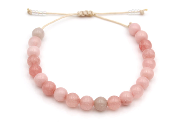 Perlenarmband Natursteinperle rosa beige mit Makramee Verschluss geflochten in beige