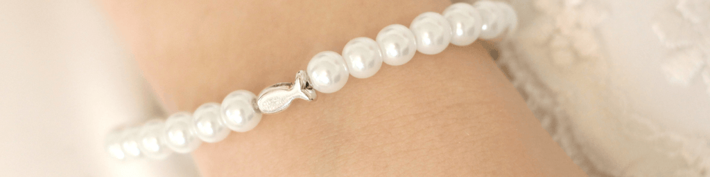 Perlenarmbänder für Damen und Kinder aus Glas- oder Natur- und Edelsteinperlen perfekt für den Alltag und besondere Anlässe