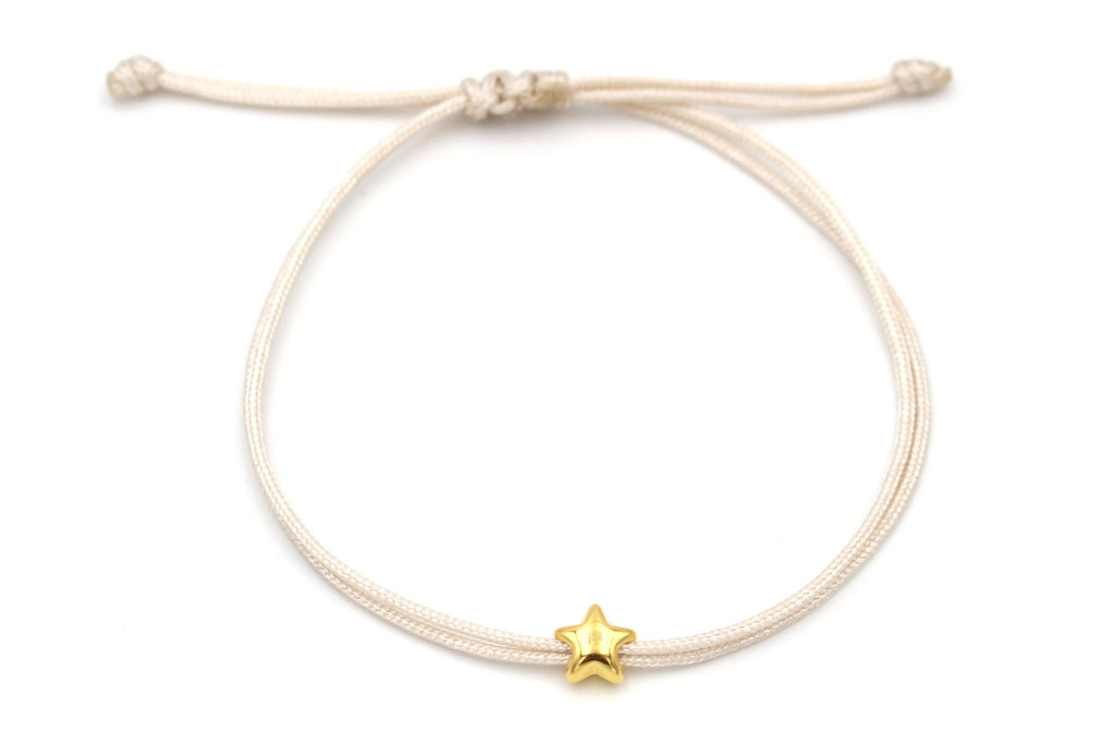 Makramee Armband Stern für Damen in ivory und goldfarbener Stern