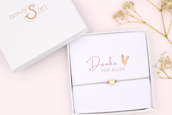 Filigranes Makramee Armband mit Karte und Schmuckschachtel für Mama, Schwester oder Freundin Einfach mal Danke zu sagen