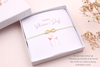 Geschenkidee zu Valentinstag, Infinity Armband mit Karte "Happy Valentine´s Day in Schmuckschachtel verpackt