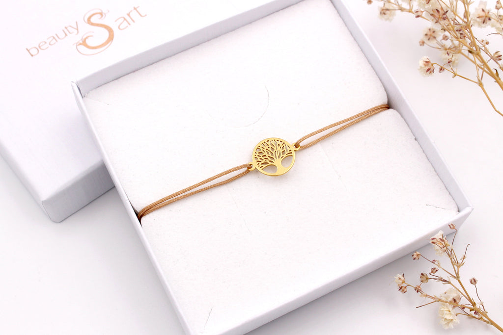 Familien Stammbaum Armband aus 925 Silber vergoldet in Schmuckschachtel als Verpackung zum verschenken