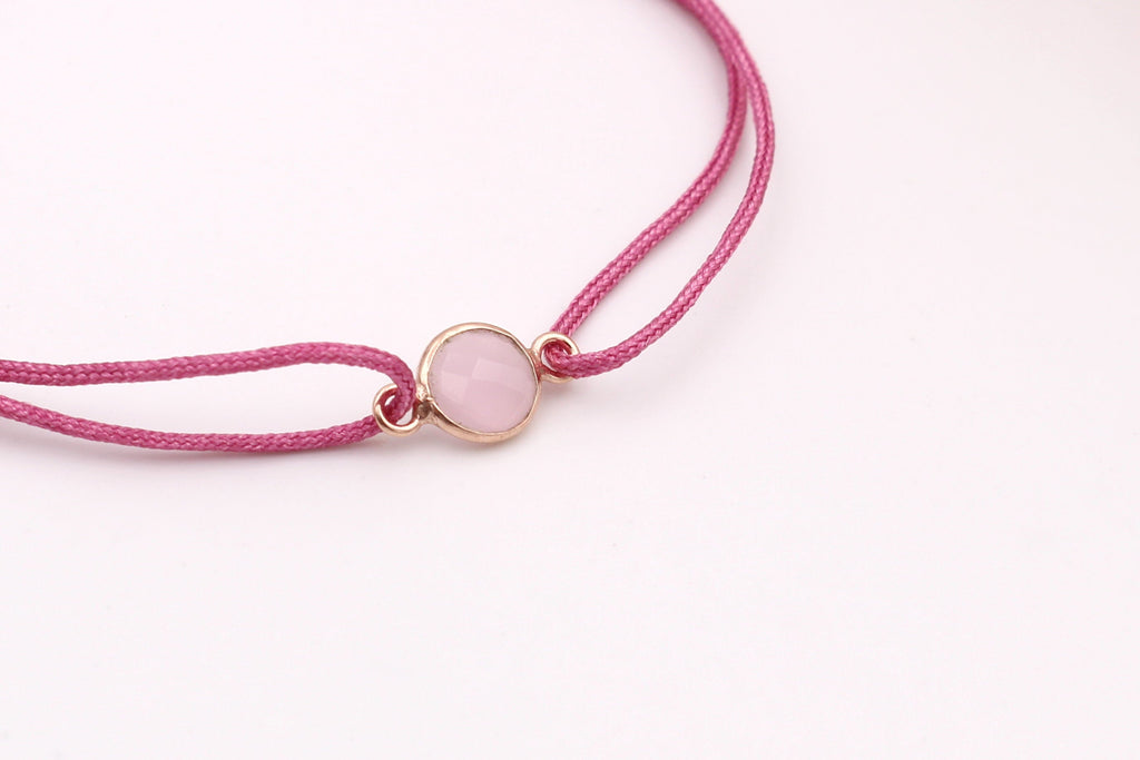 Details des Armbands Rosenquarz  mit Anhänger