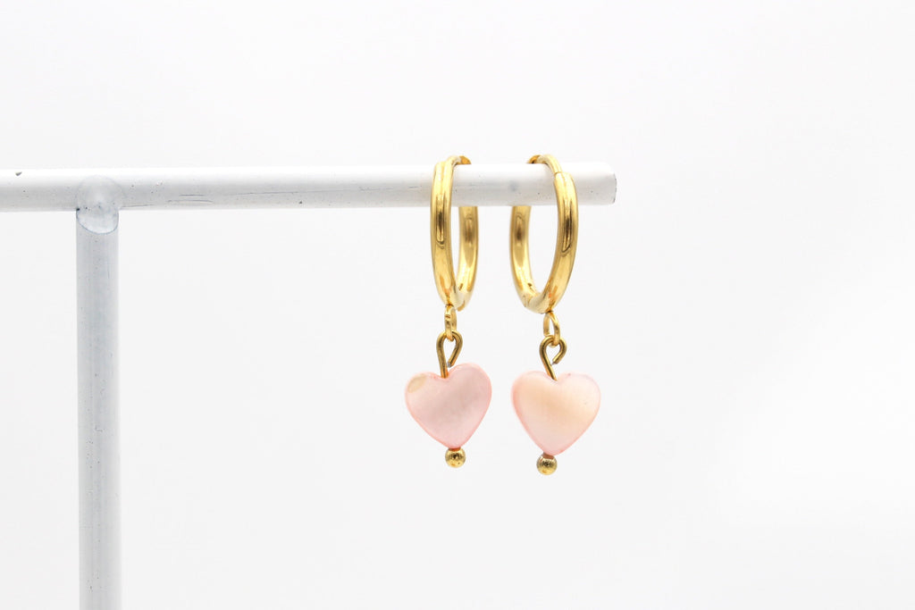 Edelstahl Creolen in goldfarben mit Muschel Herz Anhänger rose