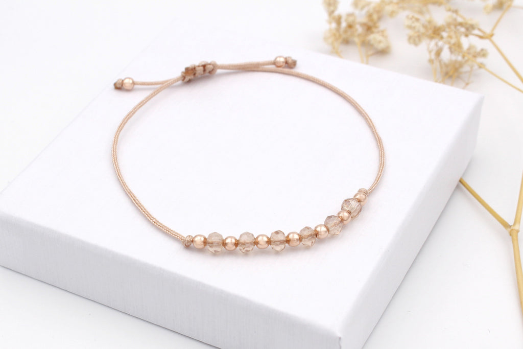 Rosenholz farbenes Makramee Armband mit Perlen 925 Silber als Geschenk für dich selbst