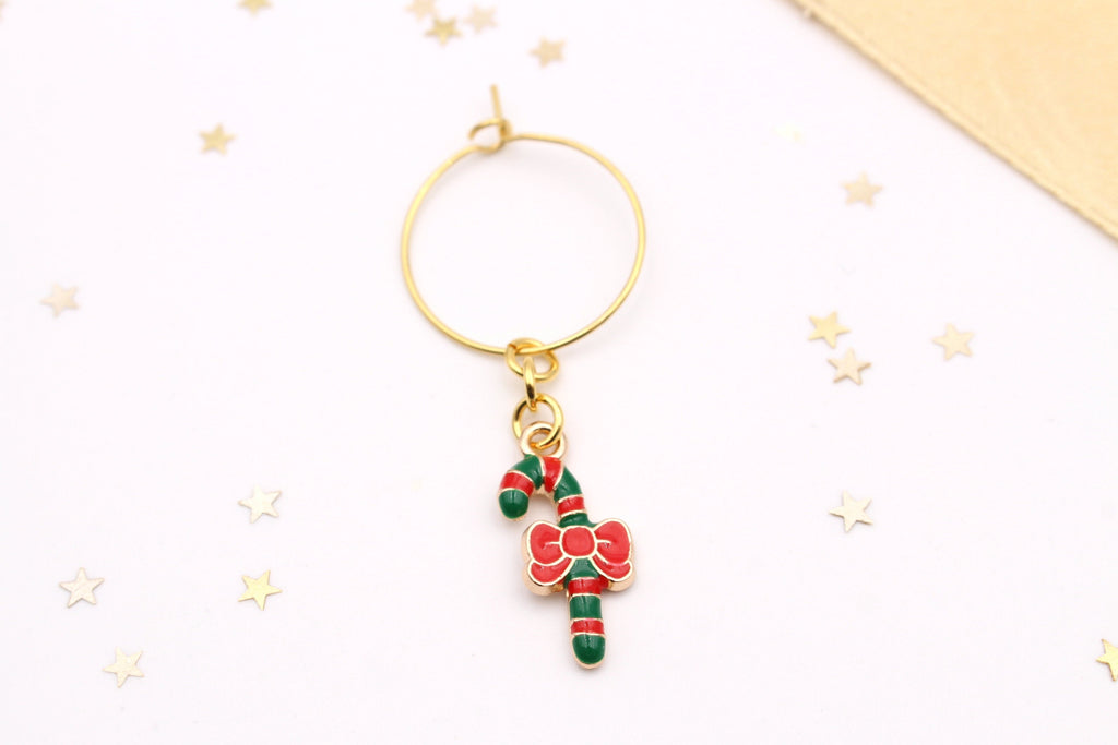 festliche Glasmarkierer mit weihnachtlichen Motiven wie Zuckerstange