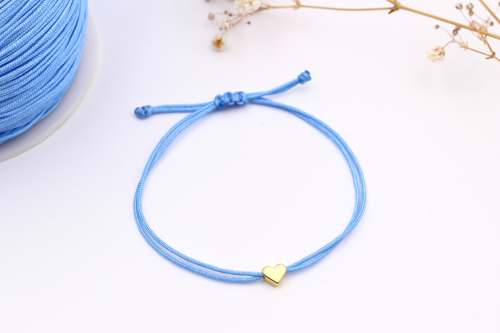 Brautschmuck, Braut Armband in blau mit Herz als moderne alternative zum klassischen Strumpfband