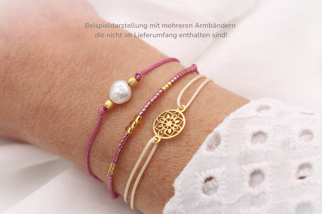3 Makramee Armbänder im Set in Burgund goldfarben mit edlen Perlen