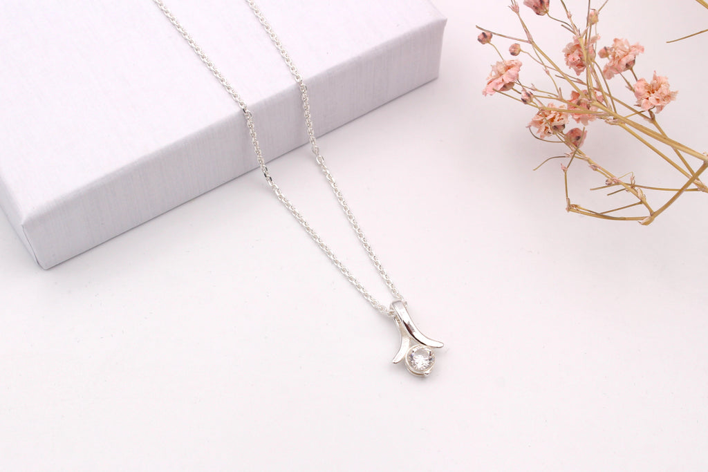 Halskette aus 925 Silber mit Zirkonia Stein als Mutter Tochter Geschenk für die Töchter