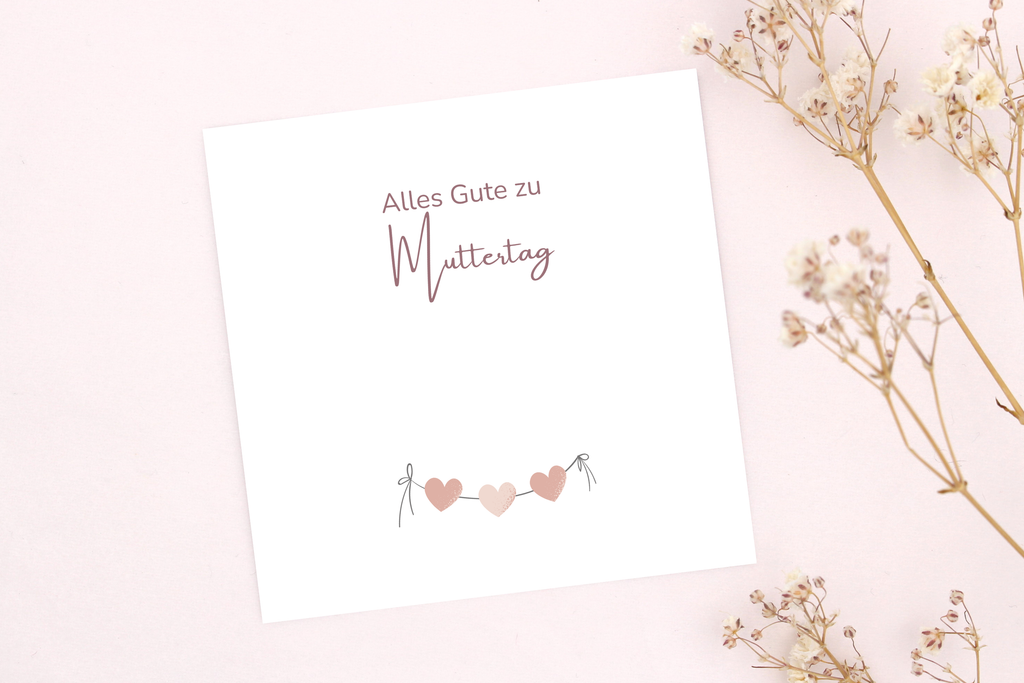 Muttertagskarte mit persönlicher Nachricht: "Alles Gute zu Muttetrag", als kleine individuelle Geschenkverpackung für dein Armband 
