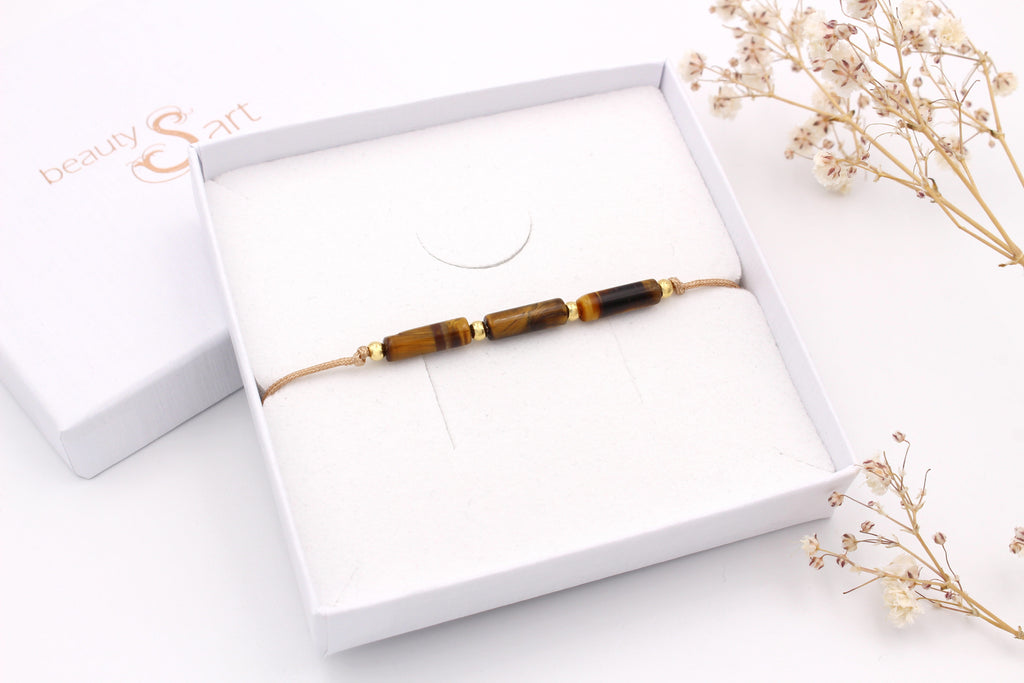 Makramee Armband mit Tigeraugen Tube Perlen in braun gold in edler Geschenkverpackung