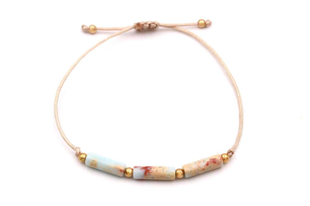 Rosenholzfarbenes Makramee Armband Damen mit verstellbarem Verschluss