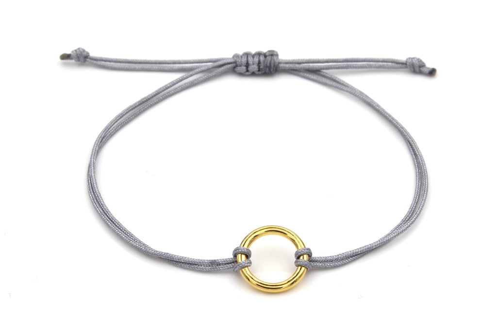 graues Armband Makramee mit rundem Kreis Symbol in der Mitte