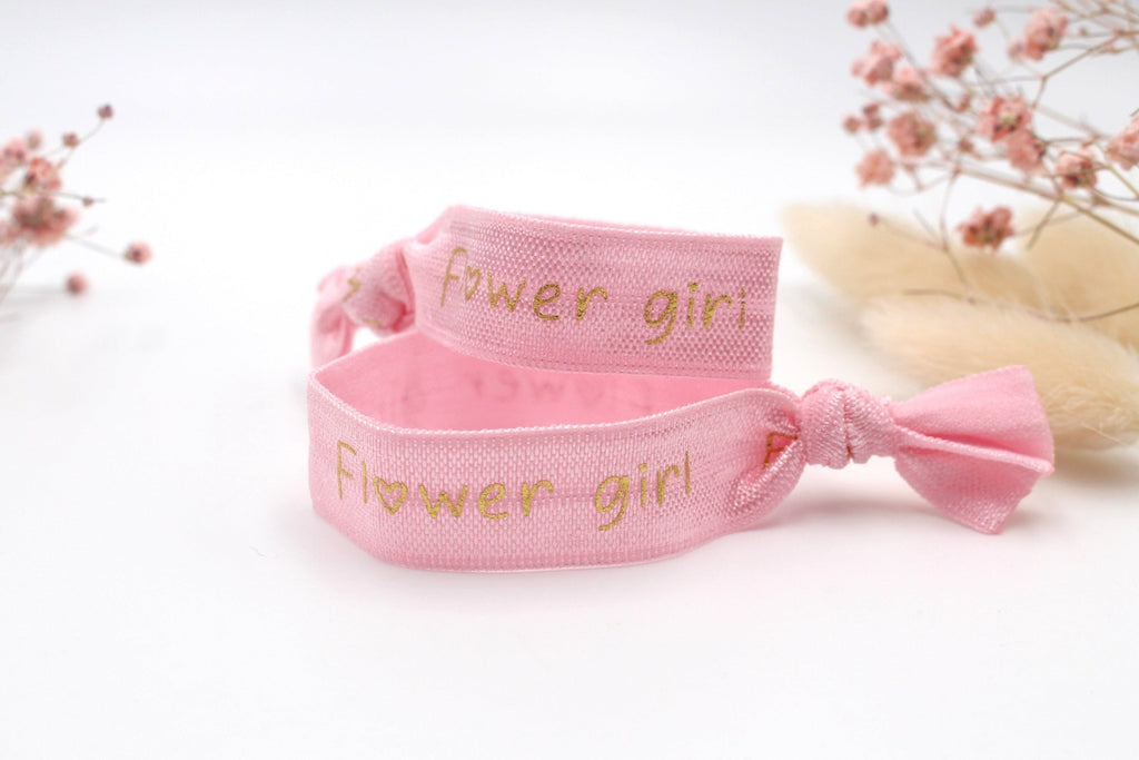 Elastisches Armband Flower Girl in rosa und goldener Schrift 2 teiliges Set auf Karte