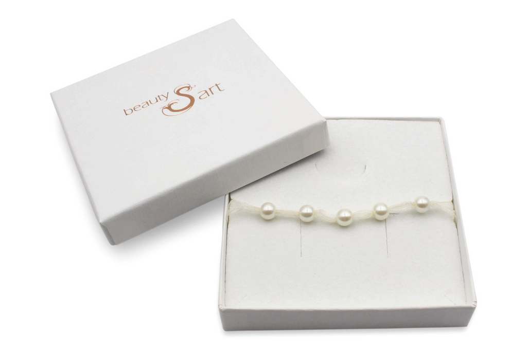 Schmuckschachtel mit Halskette ivory creme 5 Perlen 6mm, Halsband